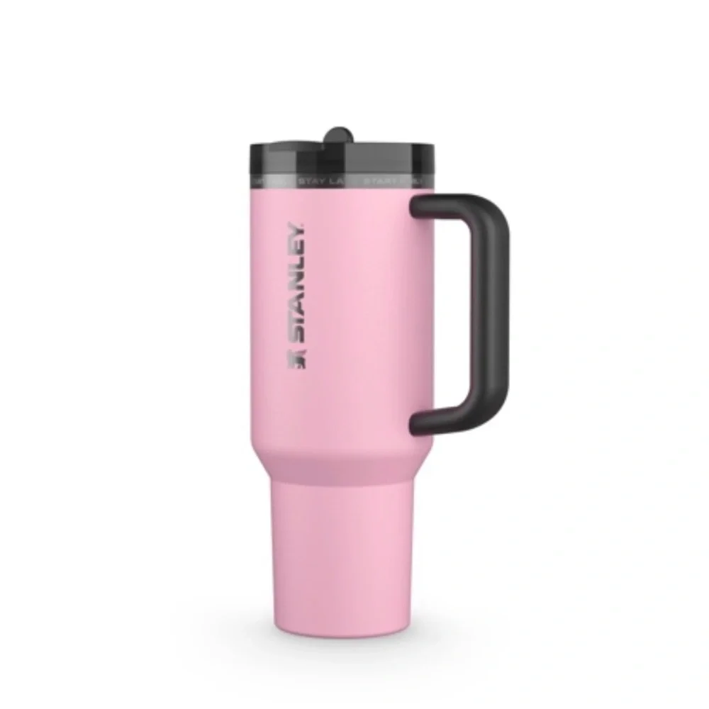 ✨🎀Stanley × Messi Flip-Straw Quencher Pro Tour “GOAT” LIMITED EDITION 🎀✨ - Picture 6 of 8